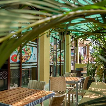 Hillside Plaza Hotel Kampala Exterior photo
