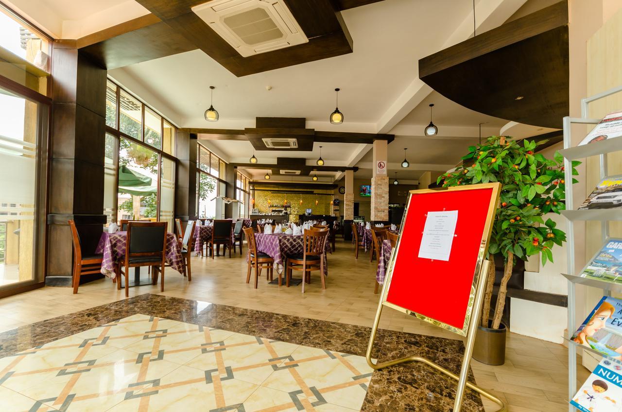 Hillside Plaza Hotel Kampala Exterior photo