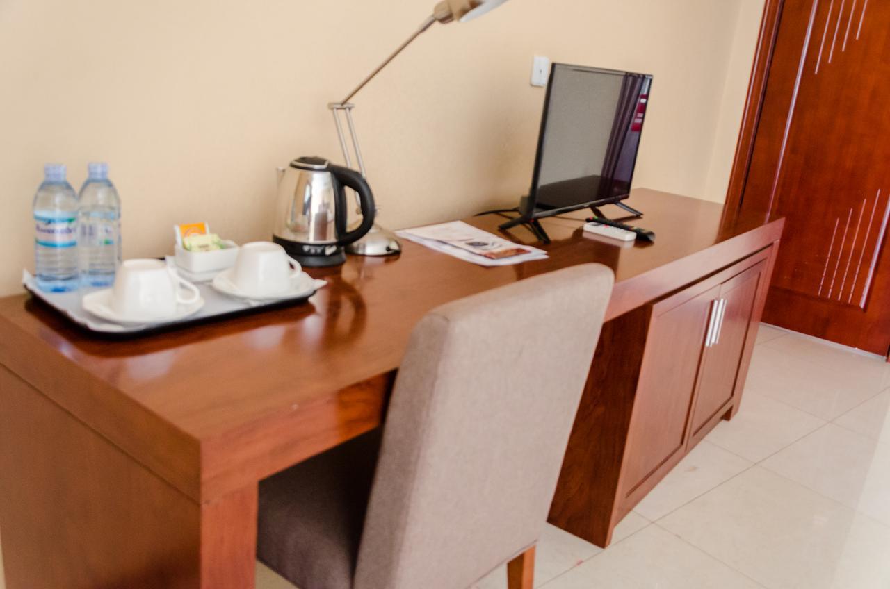 Hillside Plaza Hotel Kampala Exterior photo