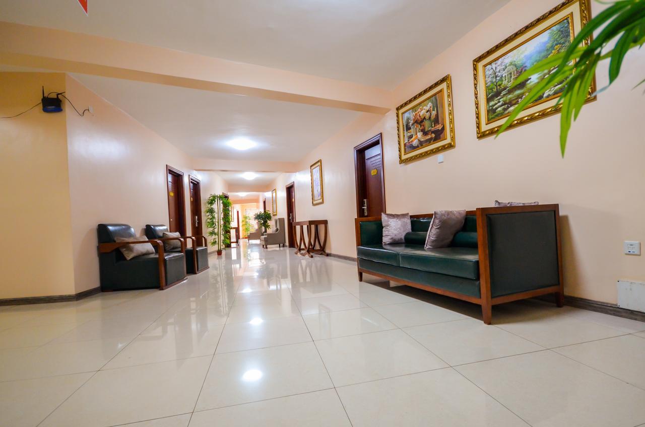 Hillside Plaza Hotel Kampala Exterior photo