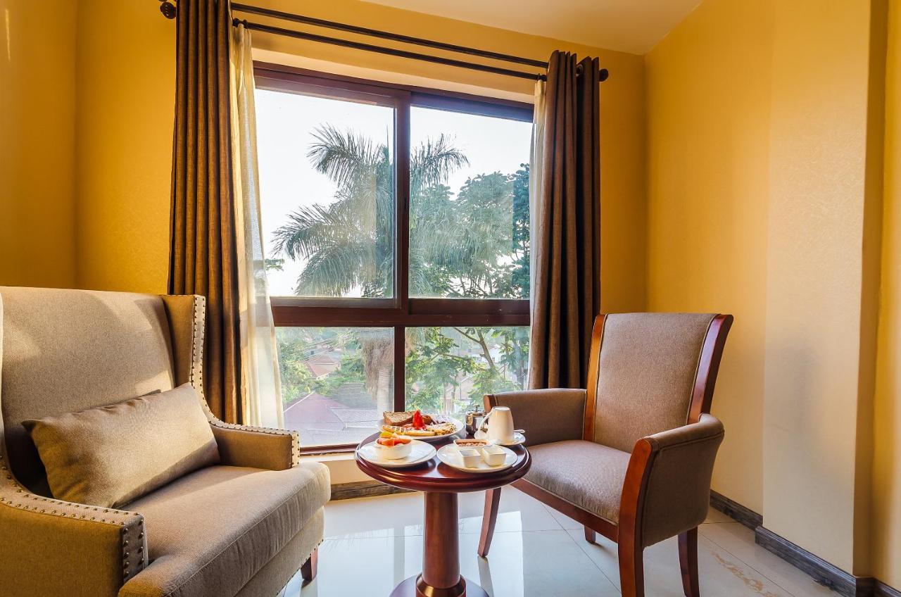 Hillside Plaza Hotel Kampala Exterior photo