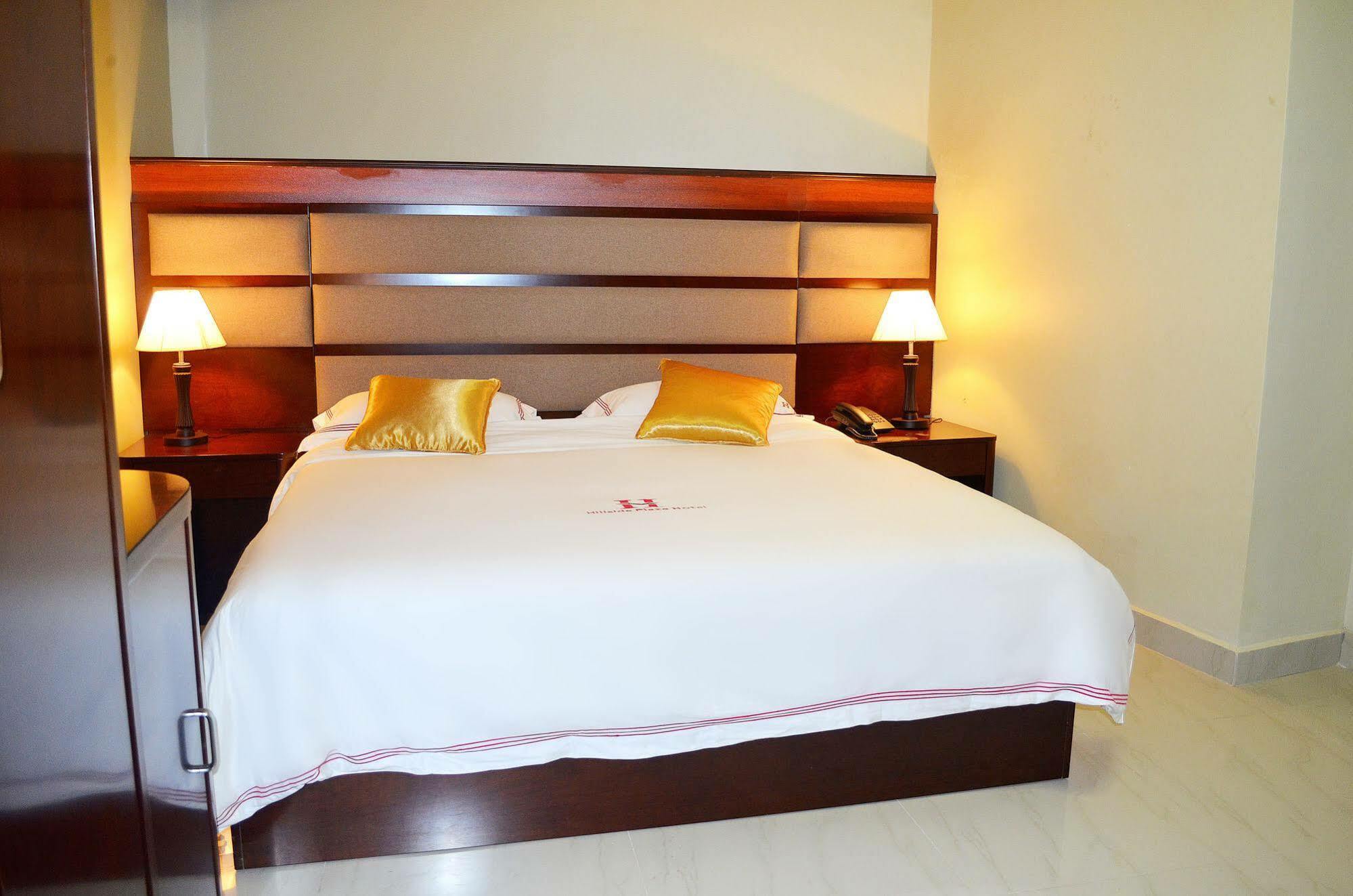 Hillside Plaza Hotel Kampala Exterior photo